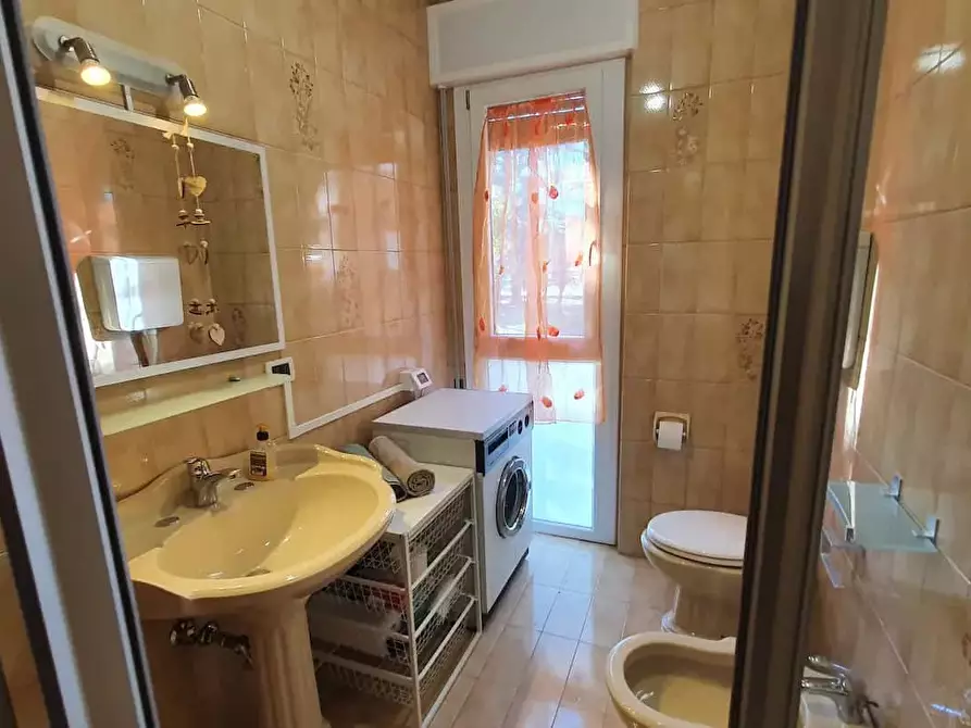 Immagine 9 di Appartamento in affitto  in Via Paolo Rolli4 a Padova