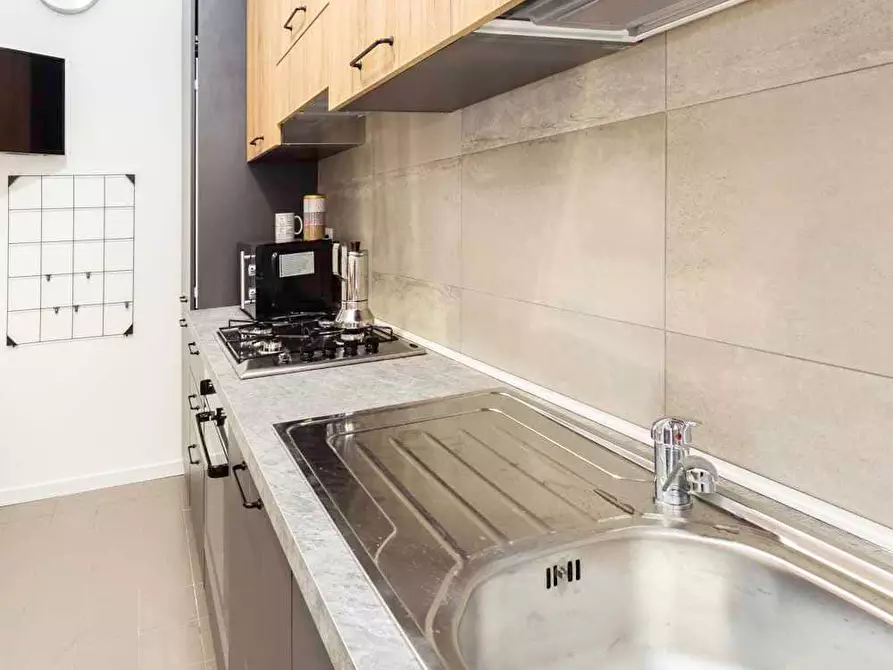 Immagine 10 di Camera in affitto  in Via Giuseppe Meda25 a Milano