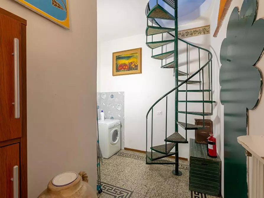 Immagine 2 di Camera in affitto  in Via Pietrapiana16 a Firenze