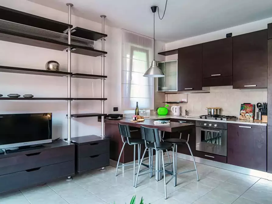 Immagine 31 di Appartamento in affitto  in Via Bellinzona a Como