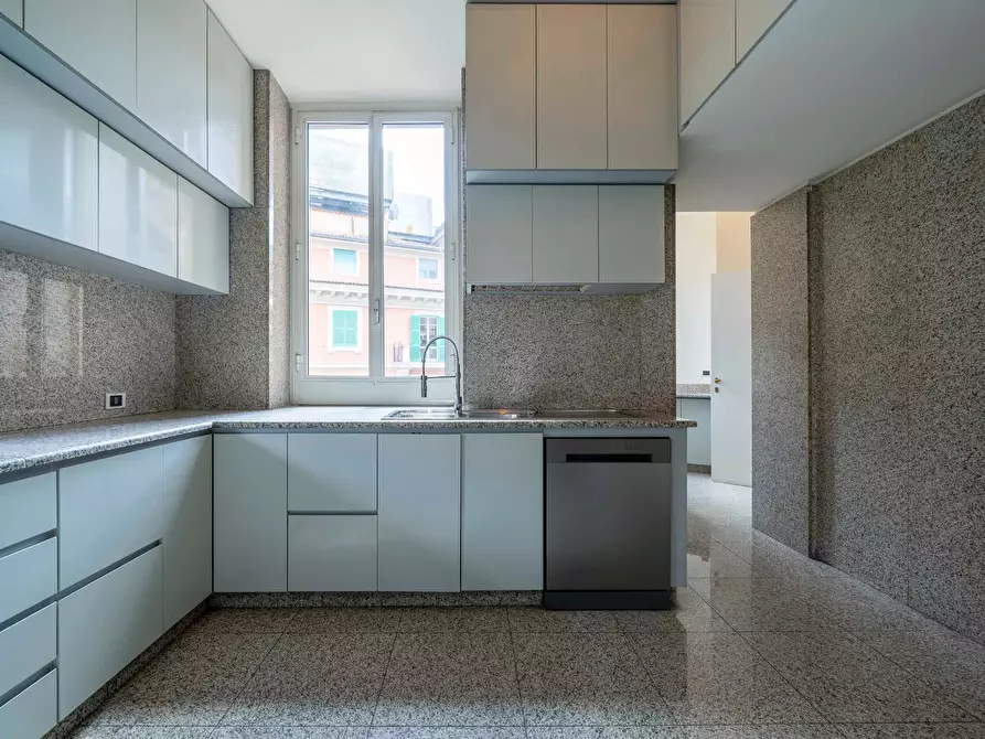 Immagine 59 di Appartamento in affitto  in Via Nicolò Porpora21 a Roma