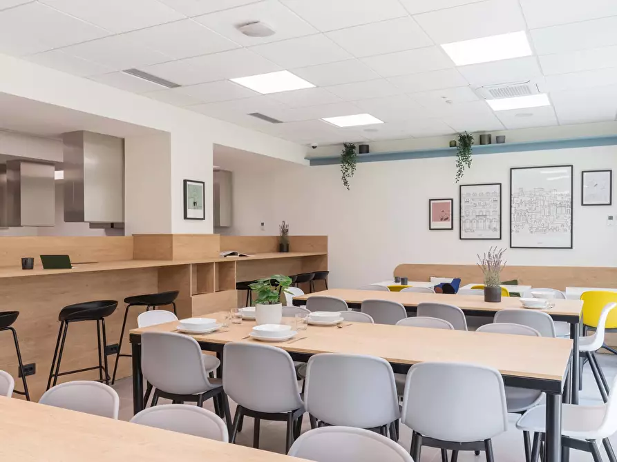 Immagine 28 di Camera in affitto  in Via Lepontina4 a Milano