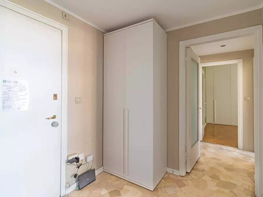 Immagine 9 di Appartamento in affitto  in Viale Teodorico19 a Milano