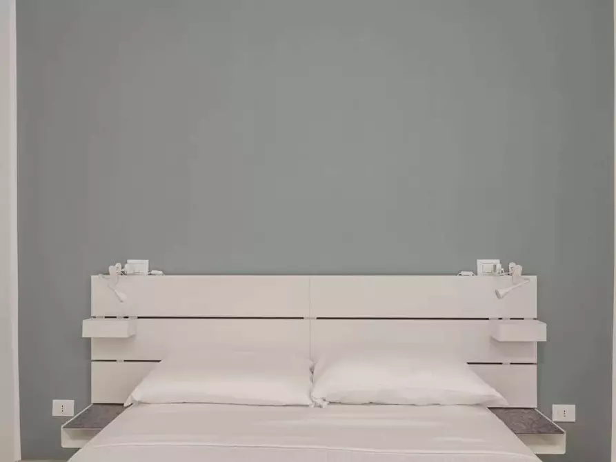 Immagine 21 di Appartamento in affitto  in Viale Giulio Cesare118 a Roma