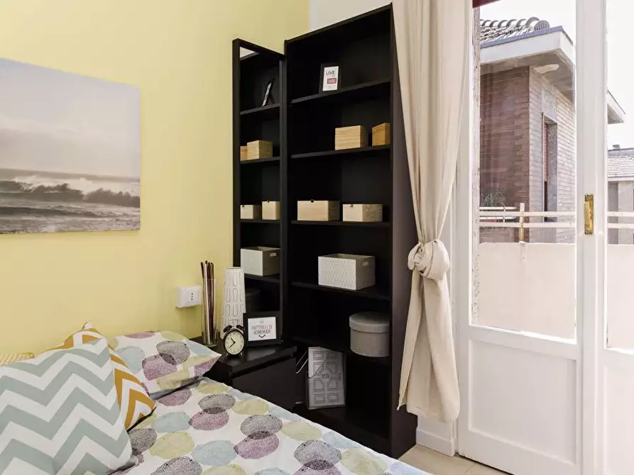 Immagine 4 di Camera in affitto  in Via Salvatore Barzilai9 a Milano