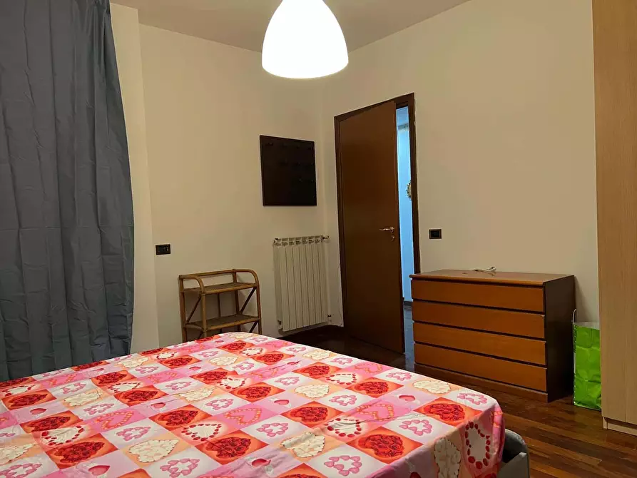 Immagine 1 di Camera in affitto  in Via Generale di San Marzano33 a Catania