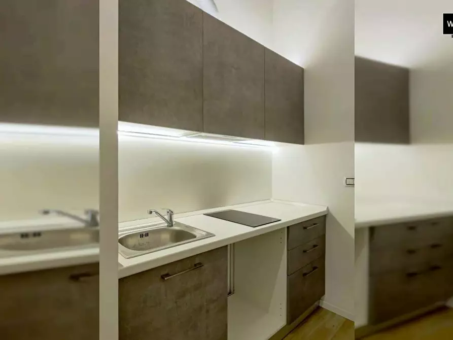 Immagine 8 di Camera in affitto  in Via Mac Mahon a Milano