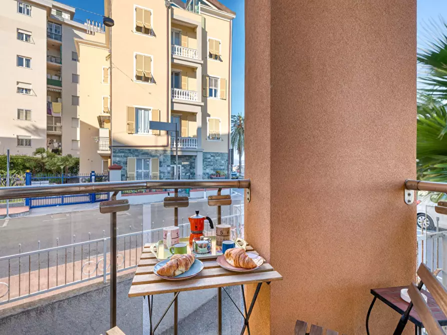 Immagine 10 di Appartamento in affitto  in Via Pisa1 a Albenga