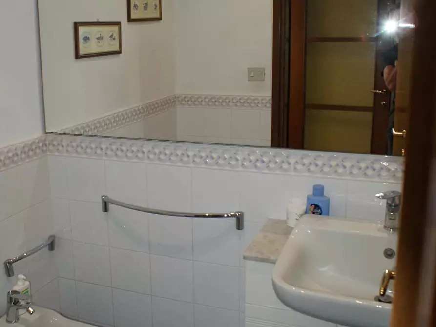 Immagine 13 di Appartamento in affitto  in Via Calzabigi144 a Livorno