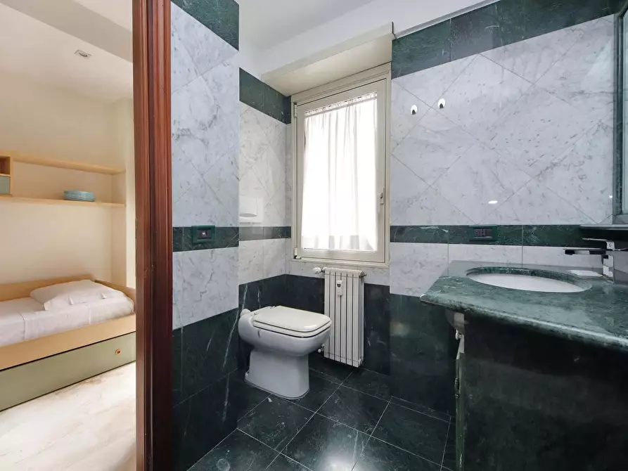 Immagine 9 di Appartamento in affitto  in Via Laurentina3 a Roma