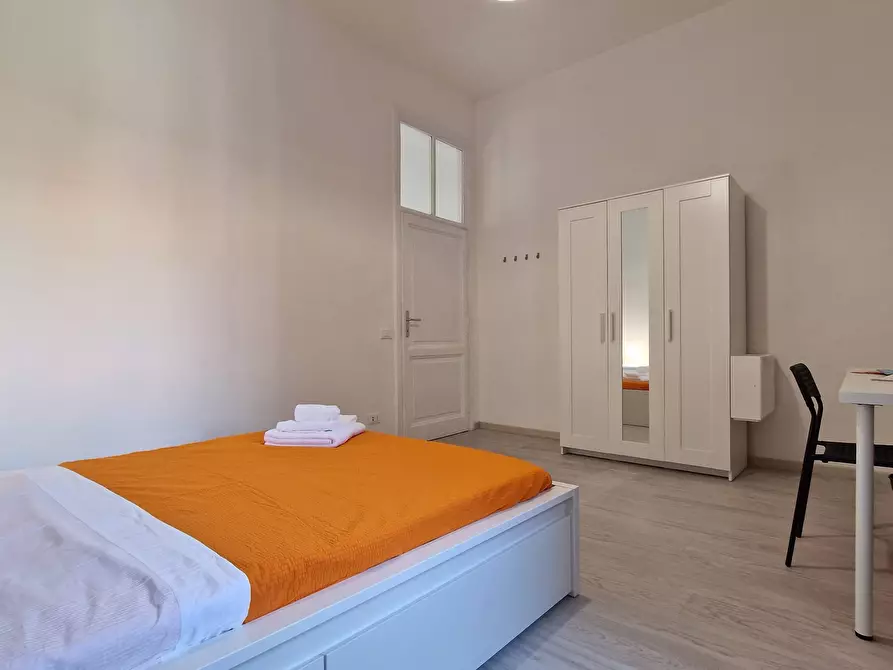 Immagine 2 di Camera in affitto  in Via Ostiense343 a Roma