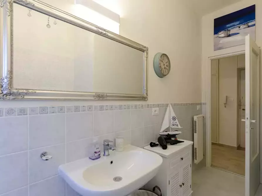 Immagine 28 di Appartamento in affitto  in Via Costaguta96 a Rapallo