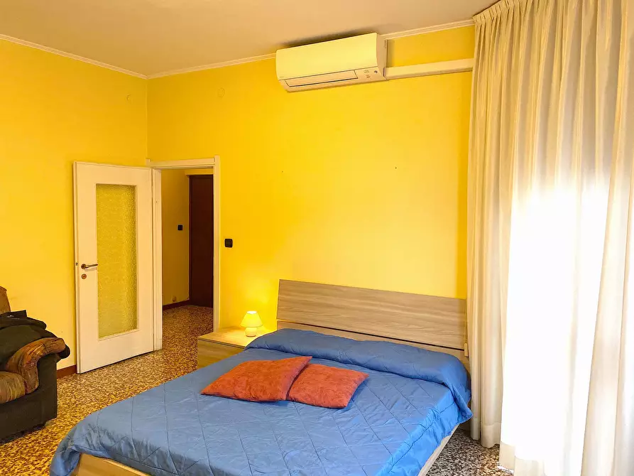 Immagine 2 di Camera in affitto  in Via Emanuele Kant3 a Milano