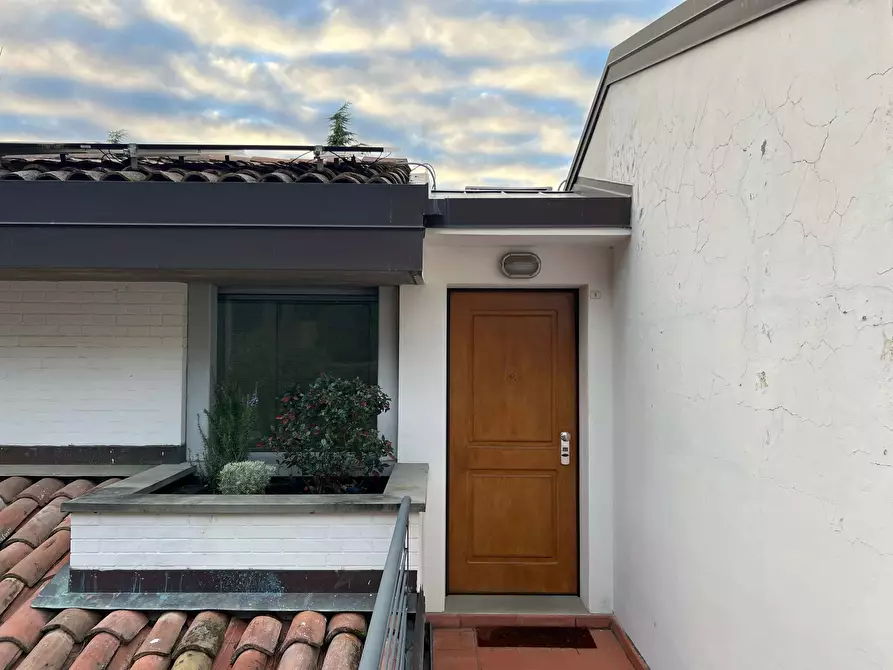 Immagine 27 di Appartamento in affitto  in Via Francesco Orsoni11 a Bologna