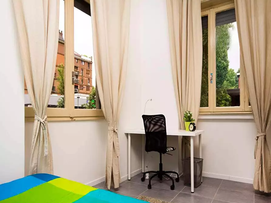 Immagine 3 di Camera in affitto  in Via Vincenzo Foppa32 a Milano