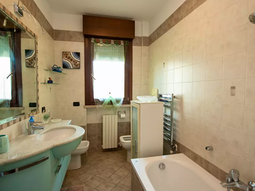 Immagine 10 di Appartamento in affitto  in Via Lucio III a Verona