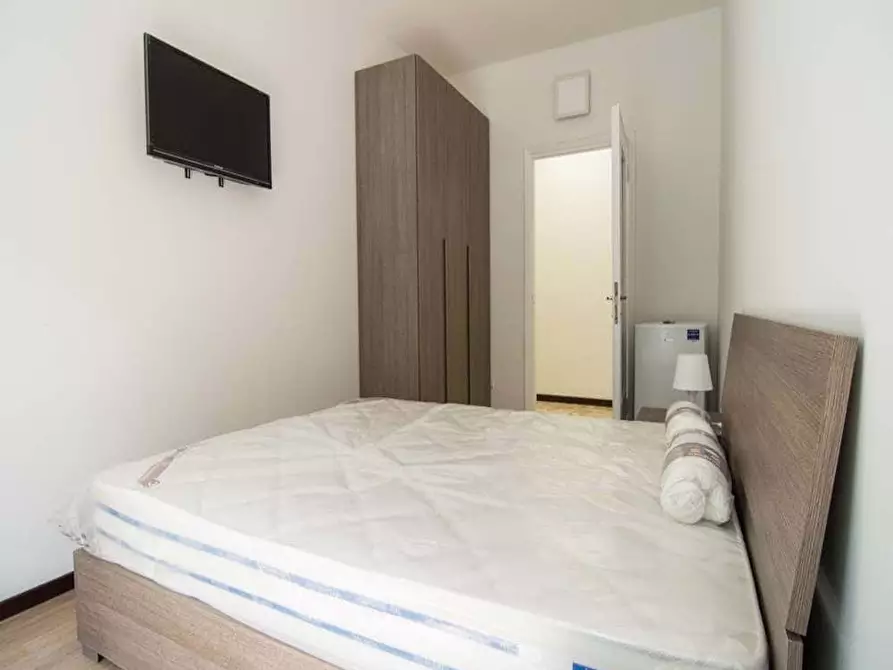 Immagine 2 di Camera in affitto  in Via Francesco Reina14 a Milano