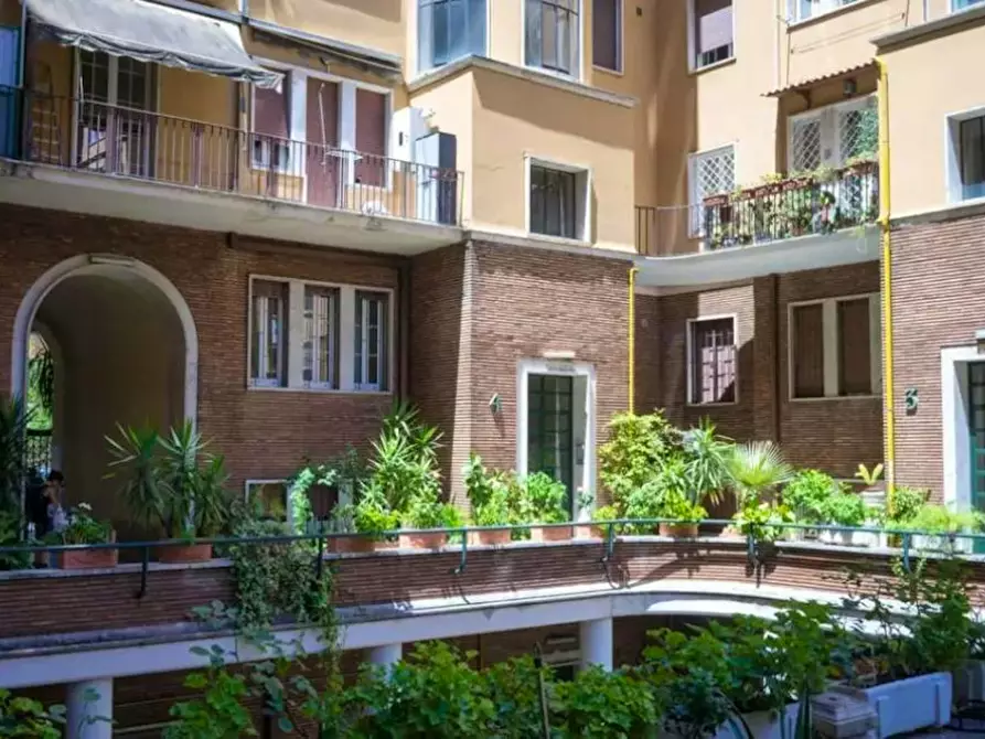 Immagine 19 di Appartamento in affitto  in Viale XXI Aprile a Roma