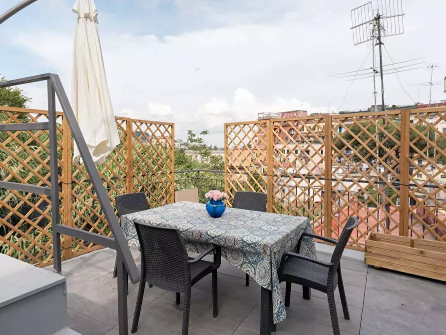 Immagine 11 di Appartamento in affitto  in Via del Serbatoio10 a Napoli