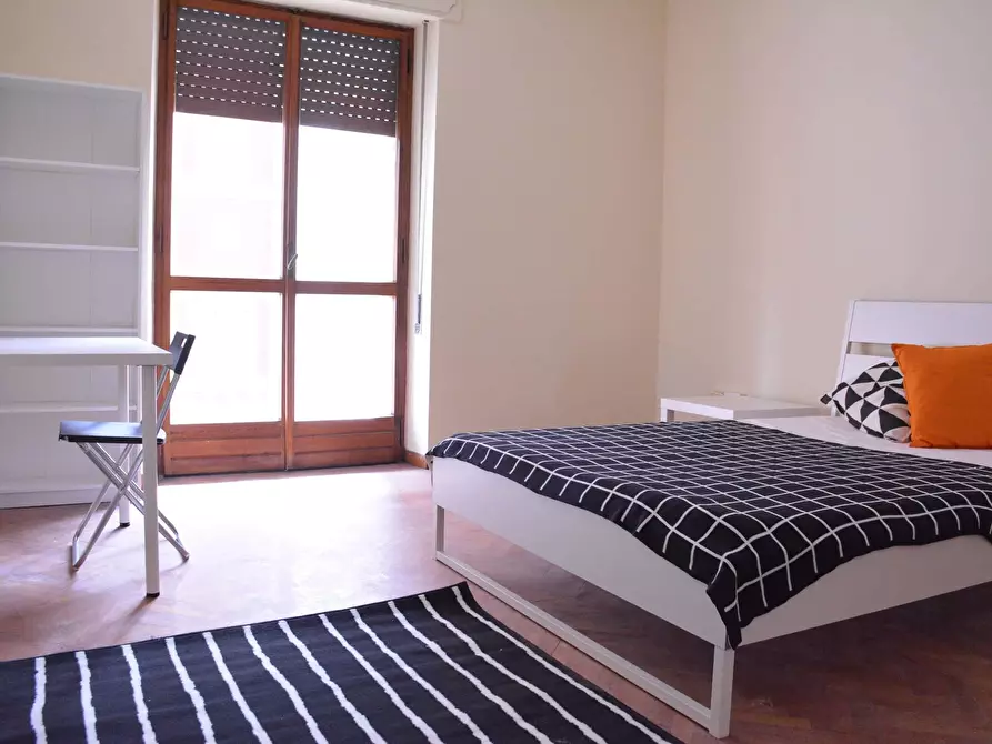 Immagine 2 di Camera in affitto  in Via Pola5 a Cagliari