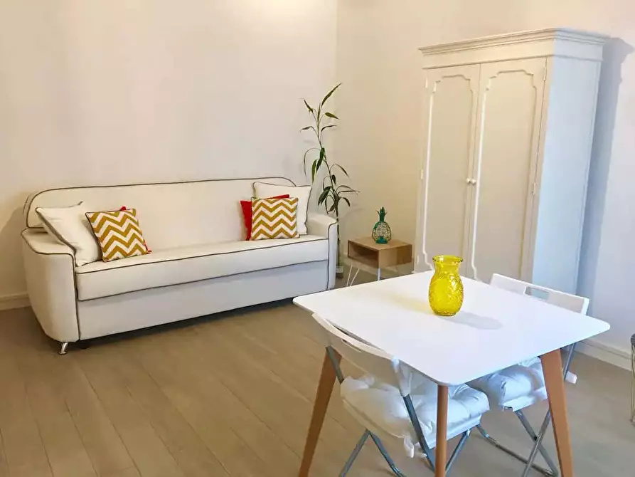 Immagine 13 di Appartamento in affitto  in Via Morazzone1 a Milano