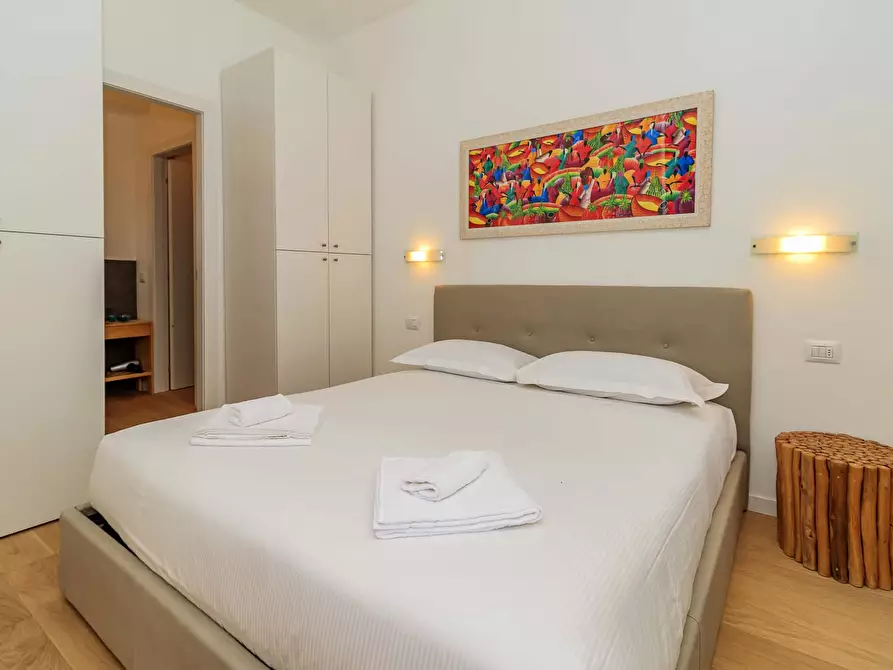 Immagine 9 di Appartamento in affitto  in Via Guglielmo Silva29 a Milano