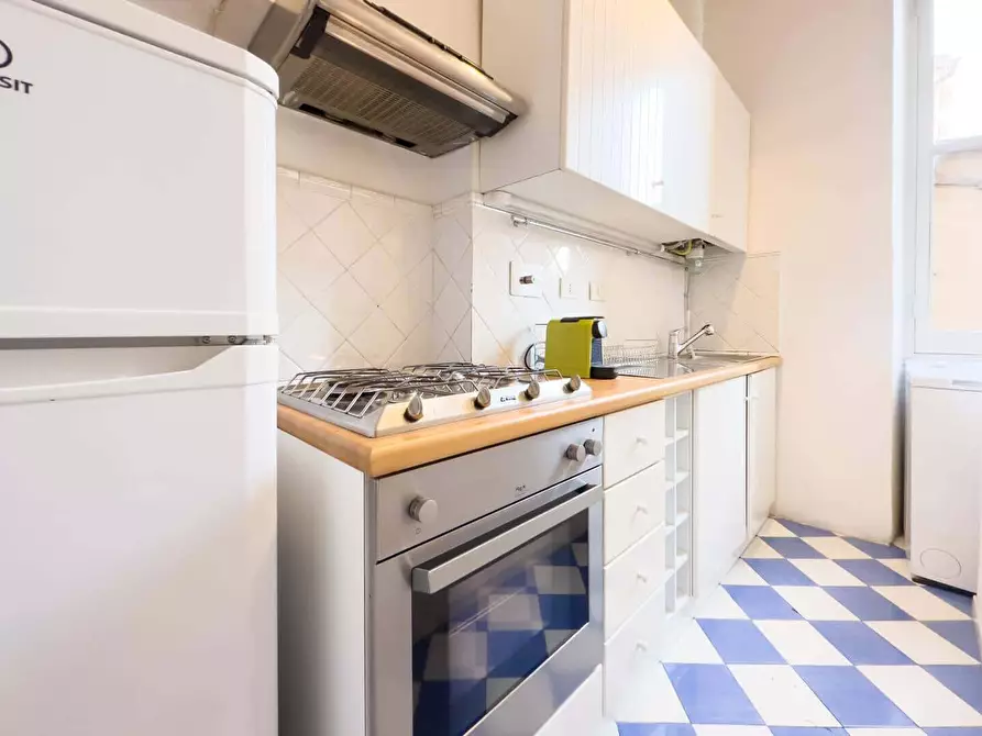 Immagine 24 di Appartamento in affitto  in Via della Mercede16 a Roma