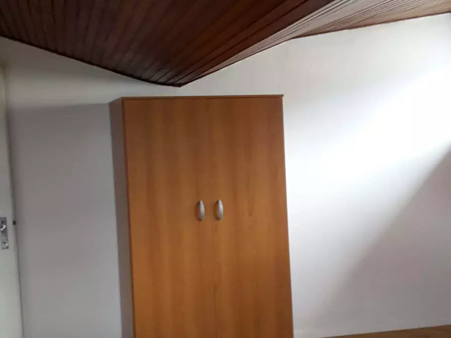 Immagine 4 di Camera in affitto  in Via Castelbarco18 a Trento