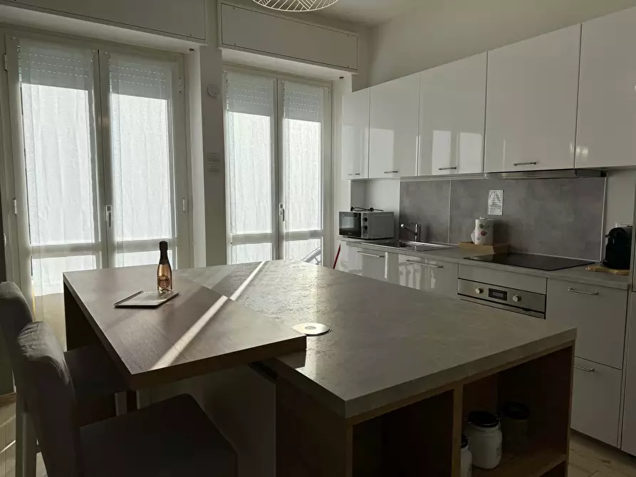 Immagine 10 di Appartamento in affitto  in Via Alessandro Manzoni18 a Monza