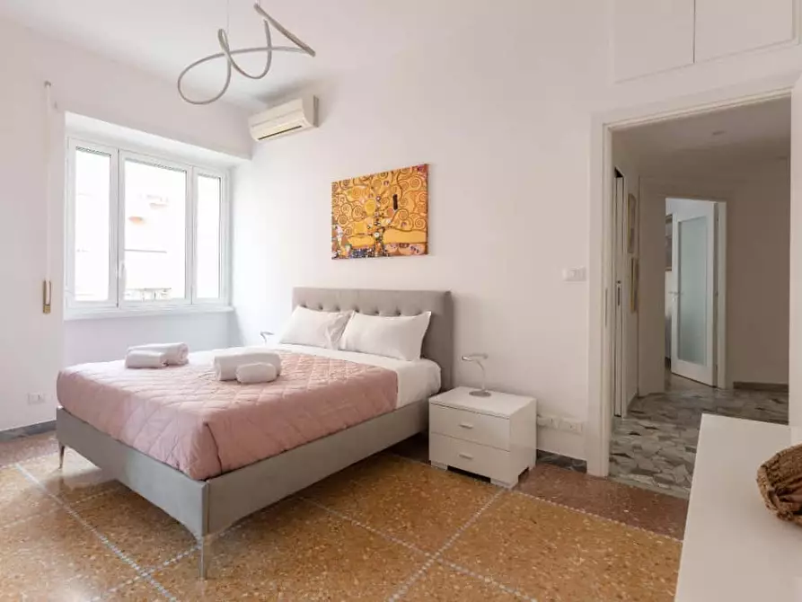 Immagine 2 di Appartamento in affitto  in Via Macedonia30 a Roma