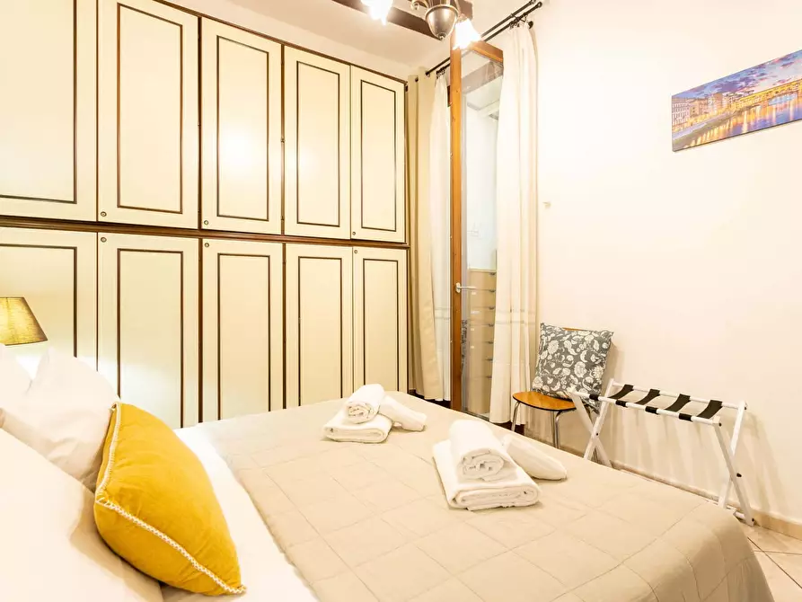 Immagine 21 di Appartamento in affitto  in Via del Porcellana3 a Firenze