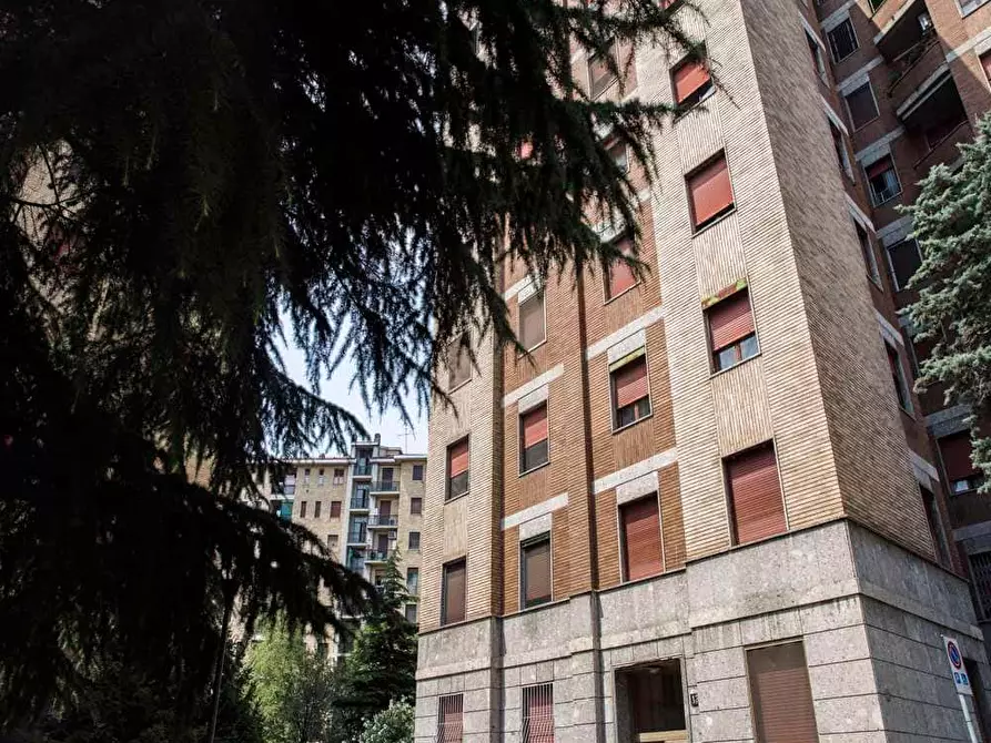 Immagine 18 di Camera in affitto  in Via Salvatore Barzilai13 a Milano