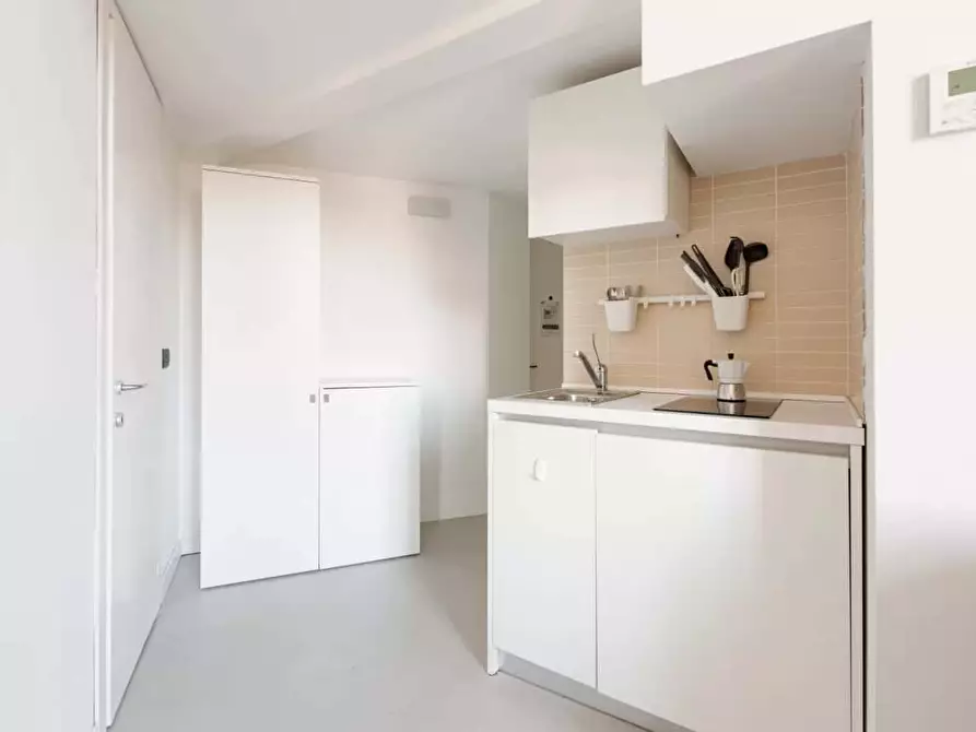 Immagine 9 di Appartamento in affitto  in Corso Magenta25 a Milano