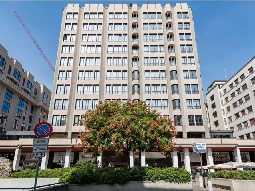 Immagine 15 di Appartamento in affitto  in Largo Corsia dei Servi11 a Milano