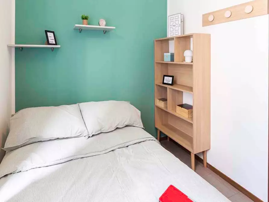 Immagine 3 di Camera in affitto  in Via Giuseppe Meda25 a Milano