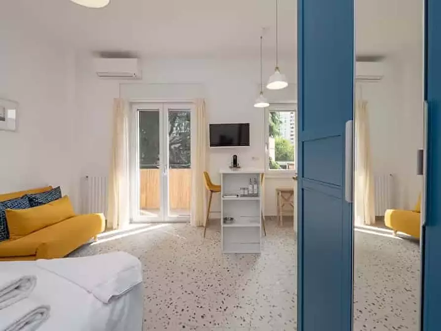 Immagine 2 di Appartamento in affitto  in Via Marco D'Agrate19 a Milano