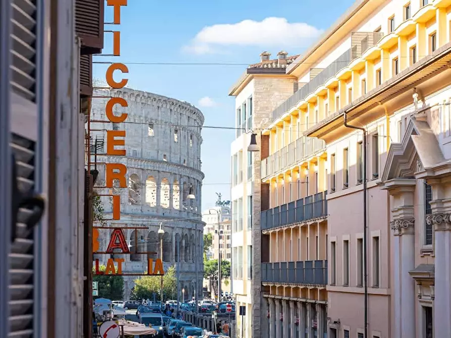 Immagine 2 di Appartamento in affitto  in Via di San Giovanni in Laterano84 a Roma