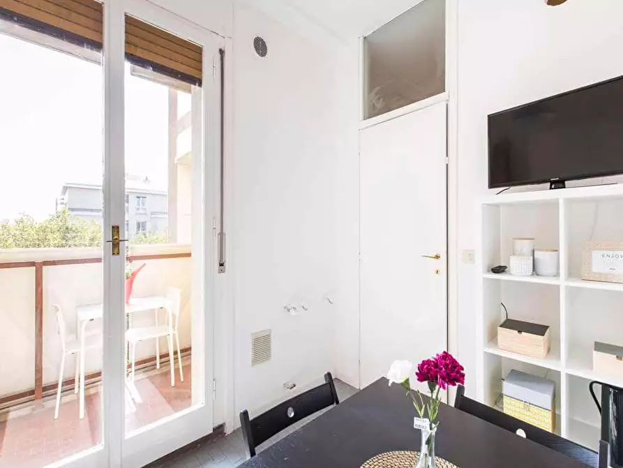 Immagine 26 di Camera in affitto  in Via Leone Tolstoi64 a Milano