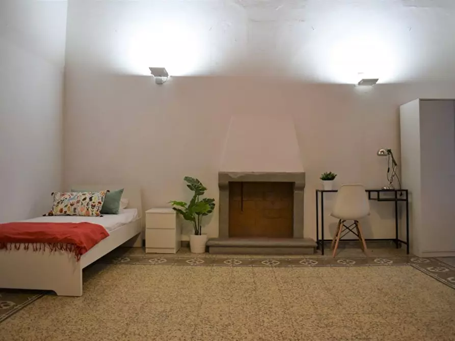 Immagine 3 di Camera in affitto  in Borgo Ognissanti21 a Firenze