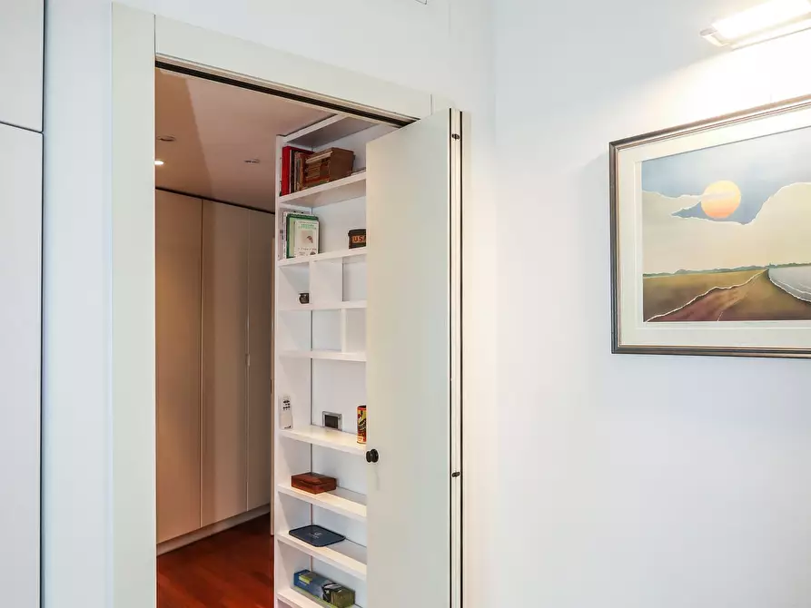 Immagine 14 di Appartamento in affitto  in Via Alserio30 a Milano