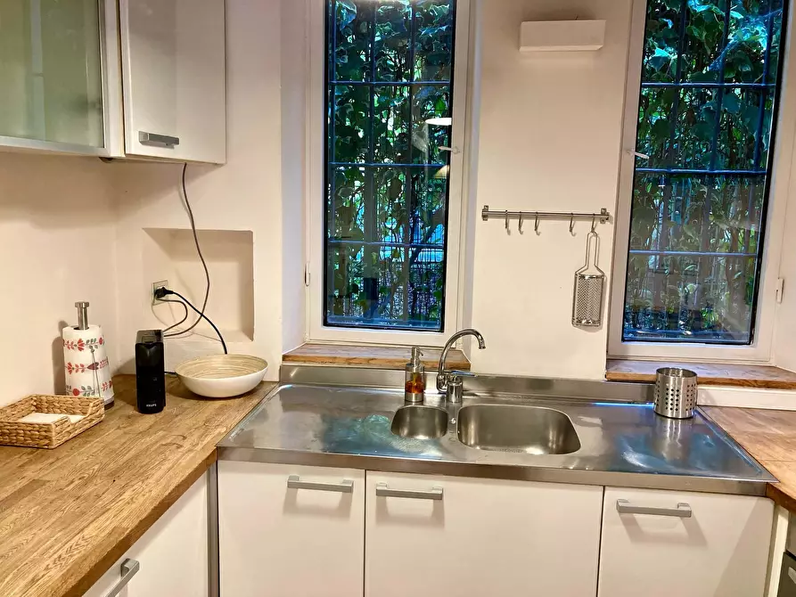 Immagine 40 di Appartamento in affitto  in Via Filippo Argelati7 a Milano