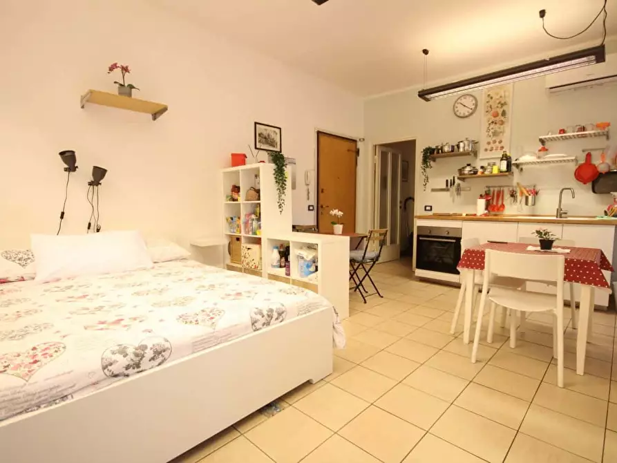 Immagine 9 di Appartamento in affitto  in Via Domenico Millelire6 a Milano