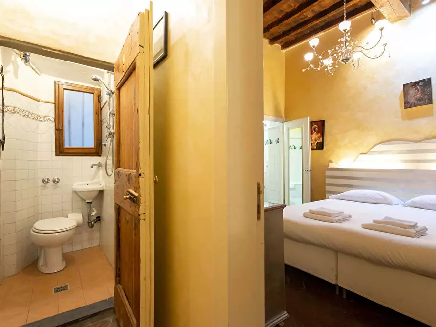 Immagine 3 di Appartamento in affitto  in Via Sant'Antonino12 a Firenze