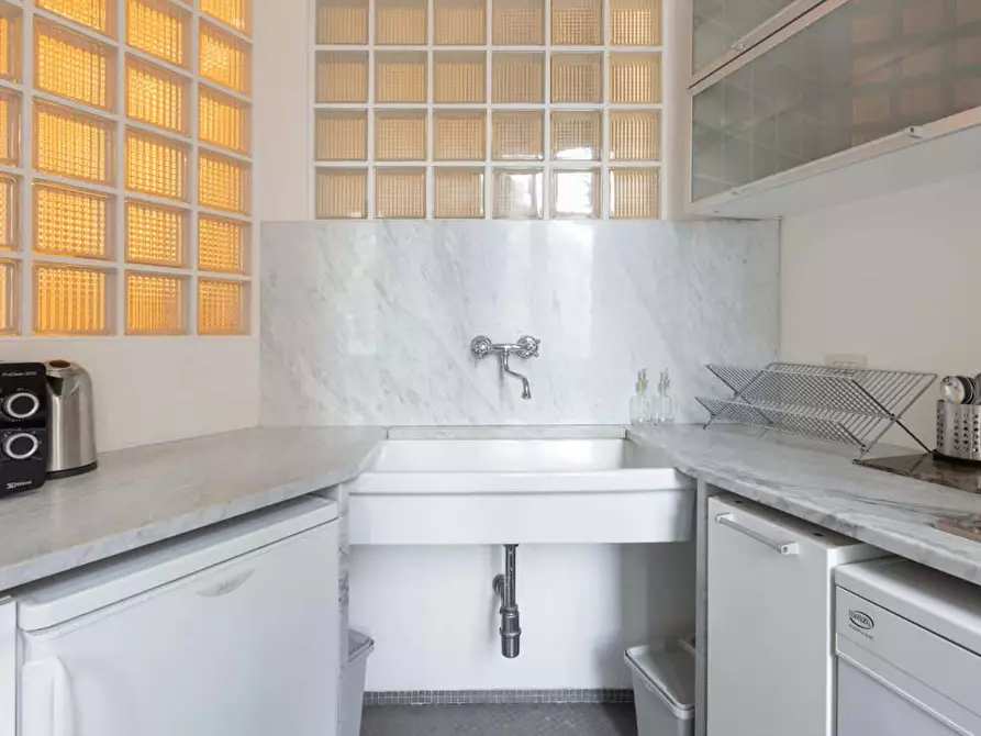 Immagine 17 di Appartamento in affitto  in Viale Brianza33 a Milano