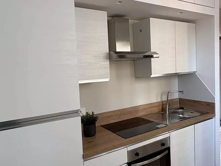 Immagine 2 di Appartamento in affitto  in Via Benadir6 a Roma