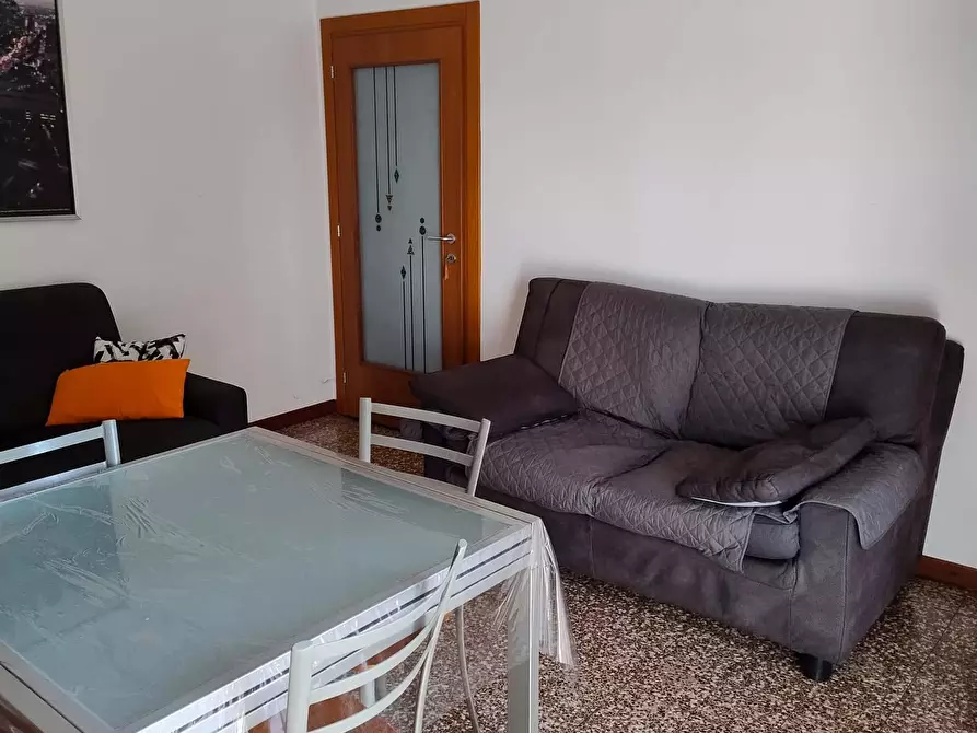 Immagine 25 di Camera in affitto  in Via Teano36 a Milano