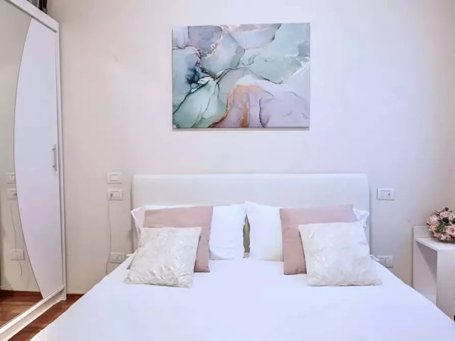 Immagine 26 di Appartamento in affitto  in Via Carlo Tenca7 a Milano