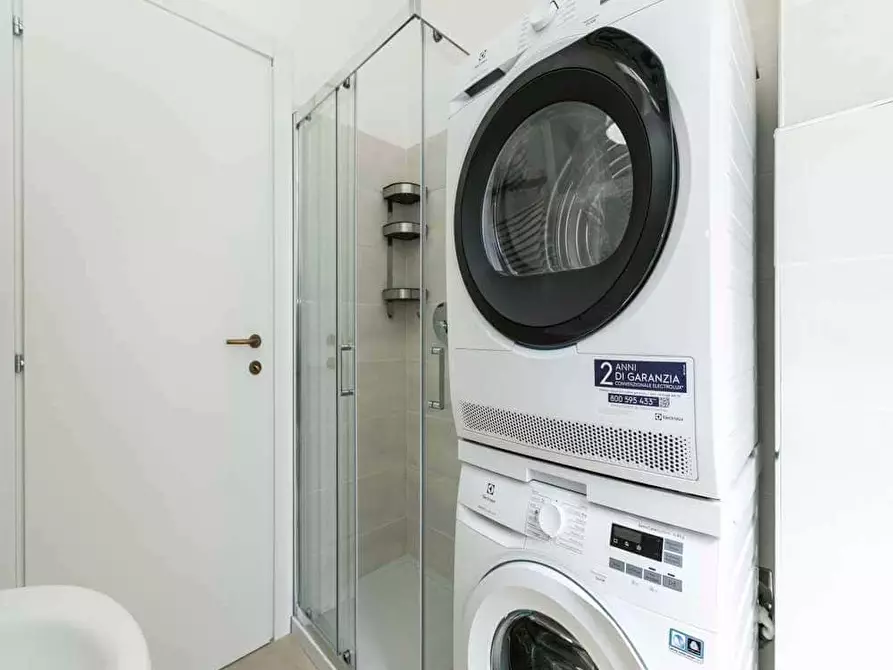 Immagine 13 di Camera in affitto  in Via Francesco Primaticcio182 a Milano