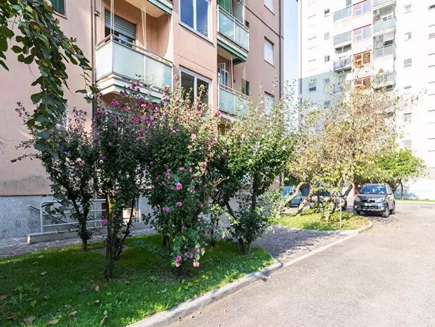 Immagine 13 di Camera in affitto  in Via Ugo Ojetti42 a Milano