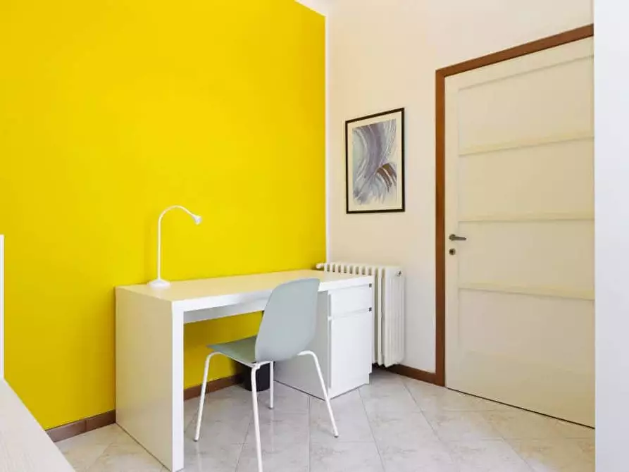 Immagine 4 di Camera in affitto  in Via Vigevano22 a Milano